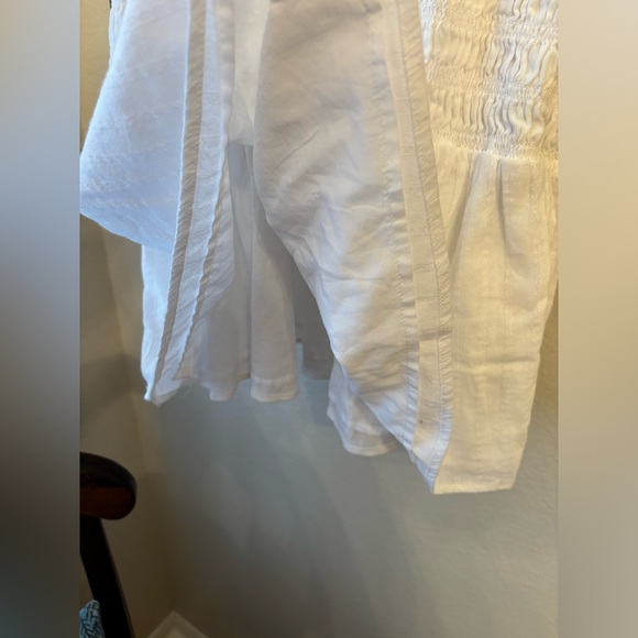 American Eagle dress NWT. Never worn. White, light weight, but lined dress. - Picture 4 of 6